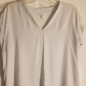 Women's White Short Sleeved top